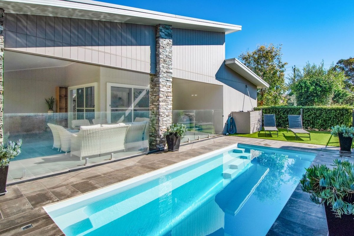 Seaside Sanctuary on St Andrews Beach gallery image 2