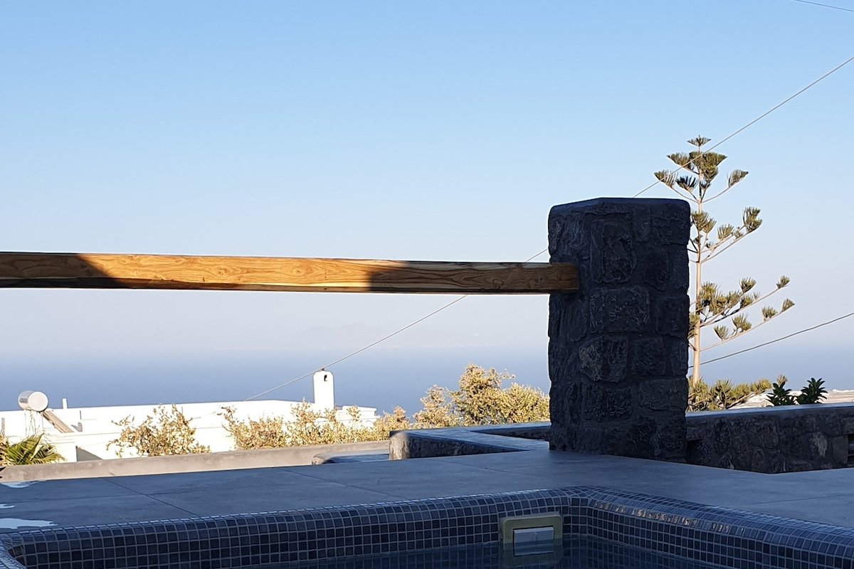 Maya house & suite gallery image 3