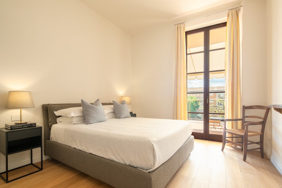 Trilogy 3.03 | Private Terrace DomeView & Elevator gallery image 2