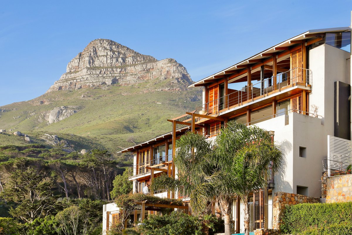 CAPE SOUL VILLA. Beautiful sea-side living