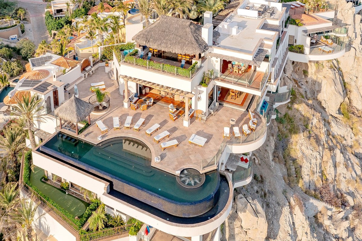 Oceanfront Views – Villa Turquesa by Cabo Villas gallery image 4