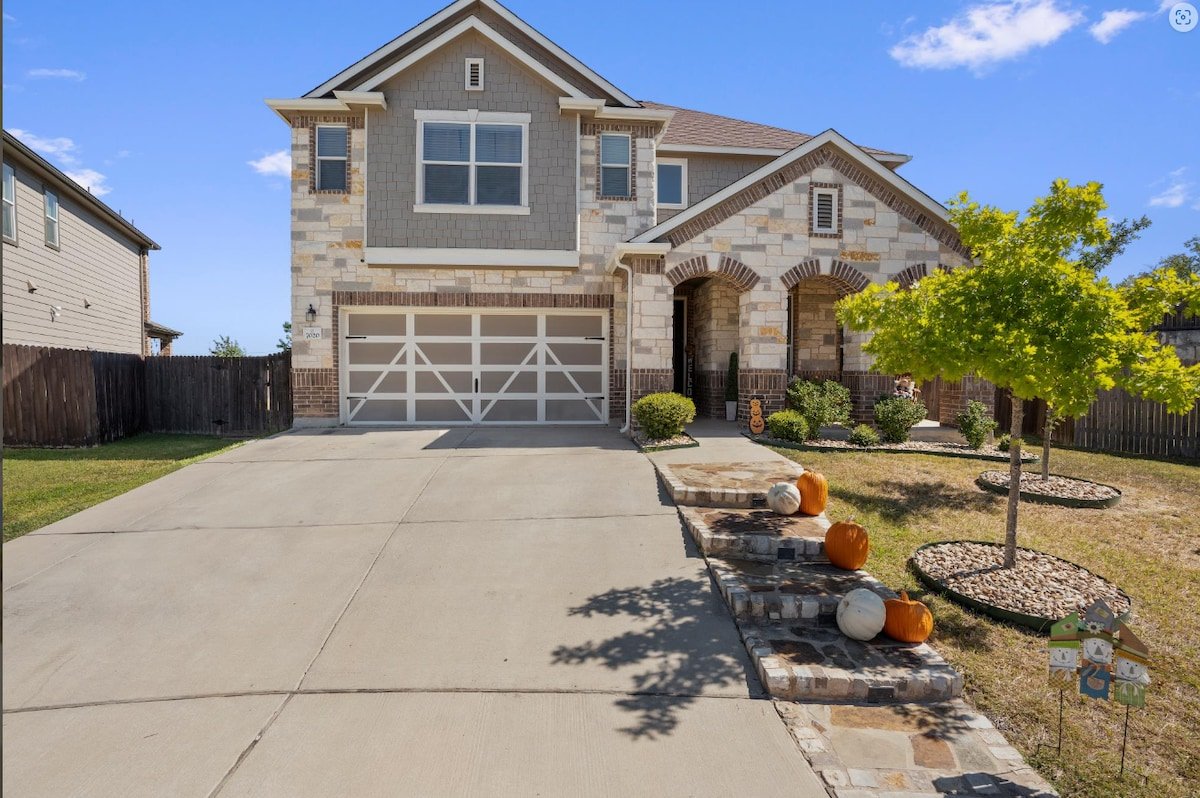 Serenity Home in the Heart of Austin gallery image 4