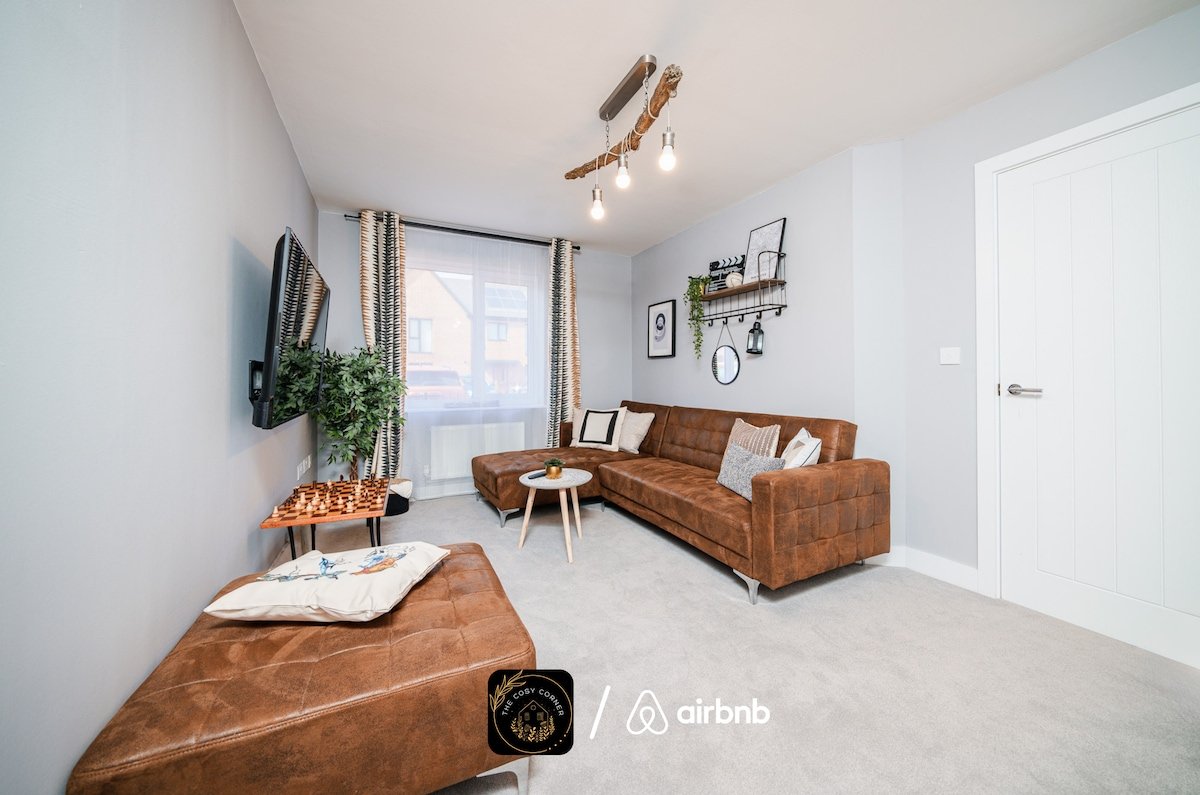 3 Bedrooms, Parking, Trafford, Salford & MCRCentre gallery image 2