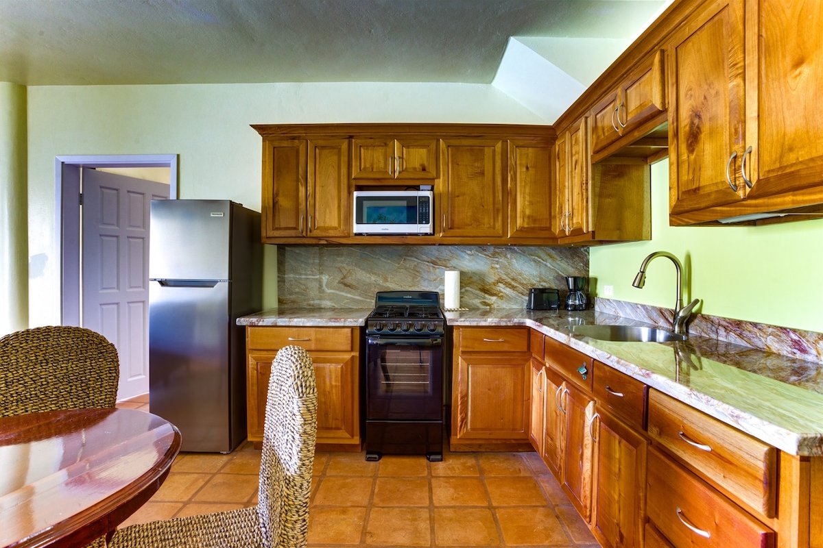 TBS Whole Complex- Beachside-20 Room Large Complex gallery image 4