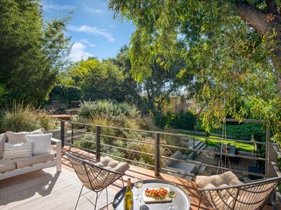 Silver Screen by AvantStay | Luxe Backyard Escape