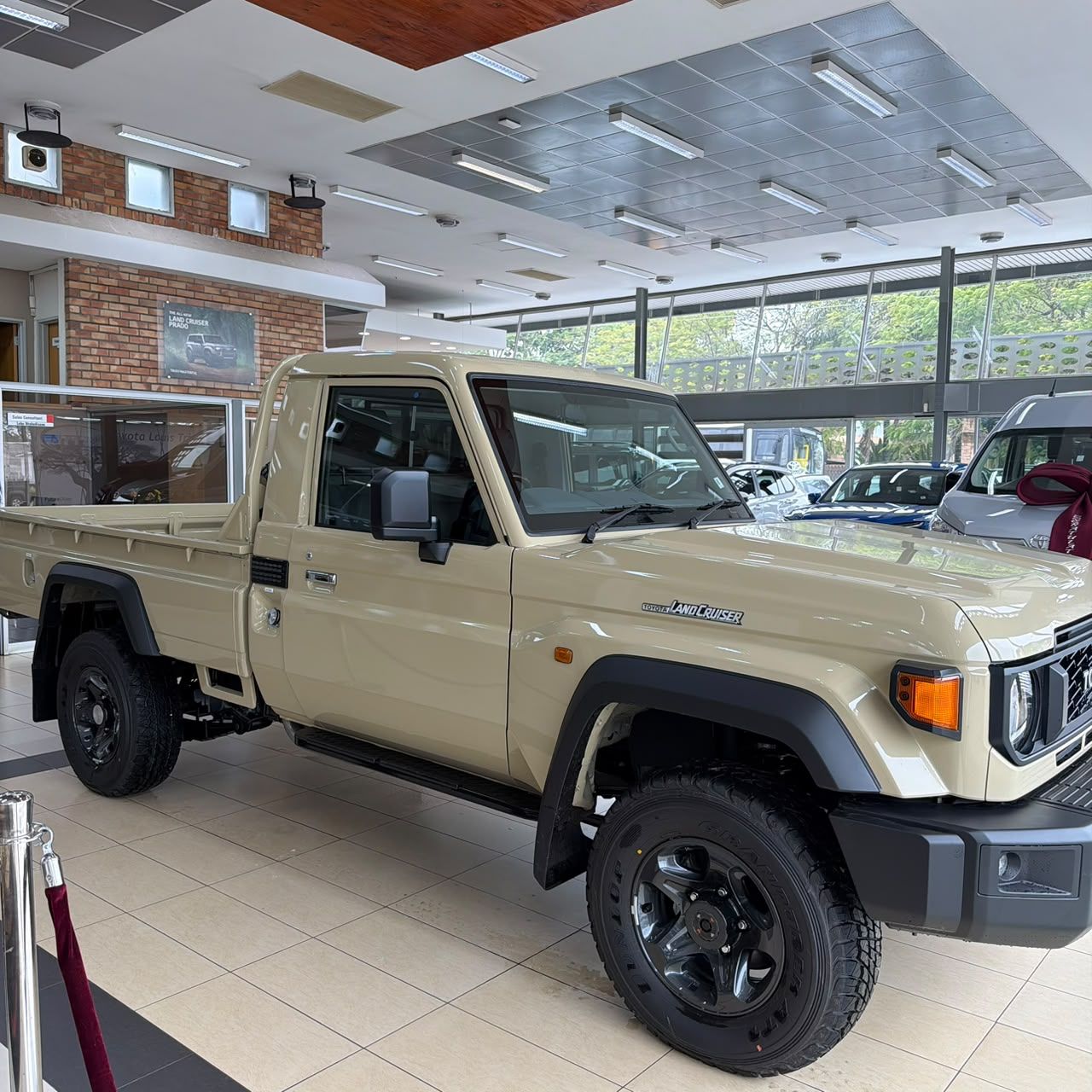 Used car gallery