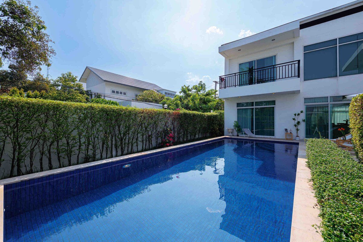 曼谷市中心500平五房独栋泳池别墅/入住3晚以上免费接机一次/行程规划/旅行路线定制 gallery image 4