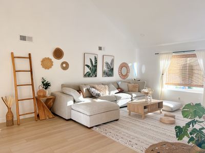 Boho vacation home new 5B3B 13 miles from Disney