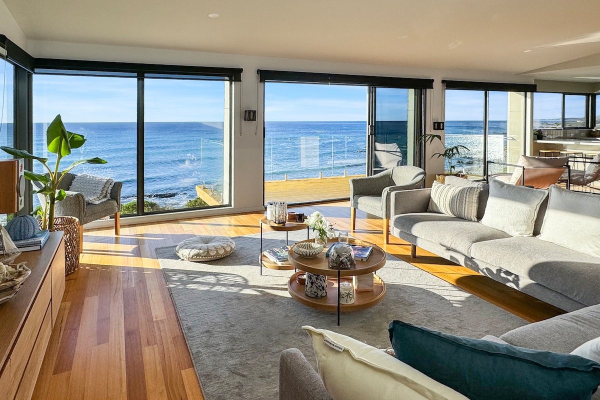 Ava | Luxe Oceanfront Beach House gallery image 2