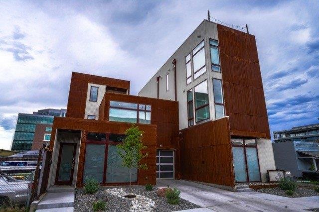 Mile-High Modern Retreat: Your Denver Getaway gallery image 3
