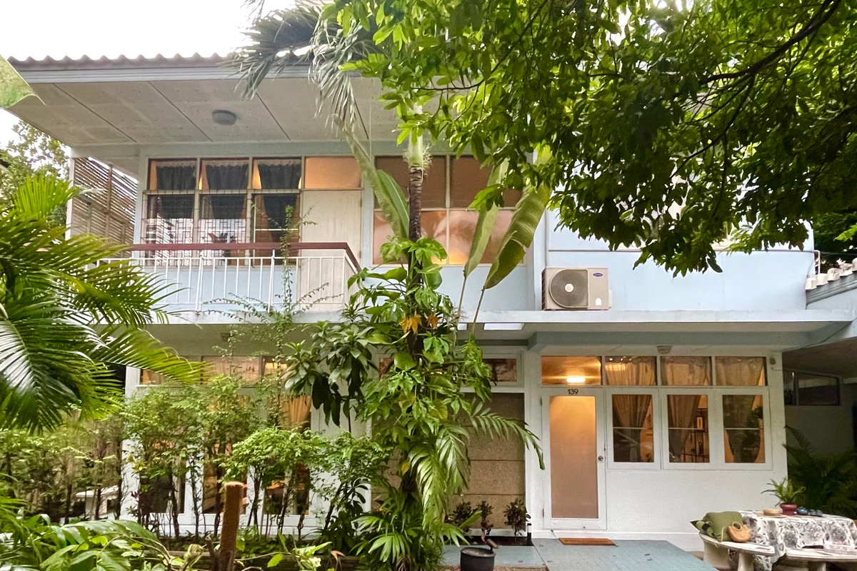 The Palm Designer house in the heart of Bangkok
