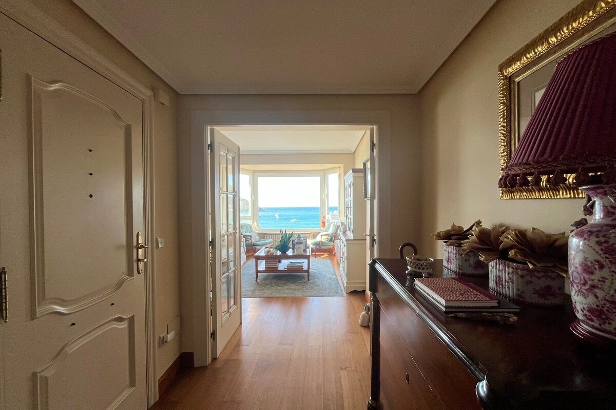 ESPECTACULAR PISO FRENTE AL MAR + PARKING ESS00138 gallery image 5