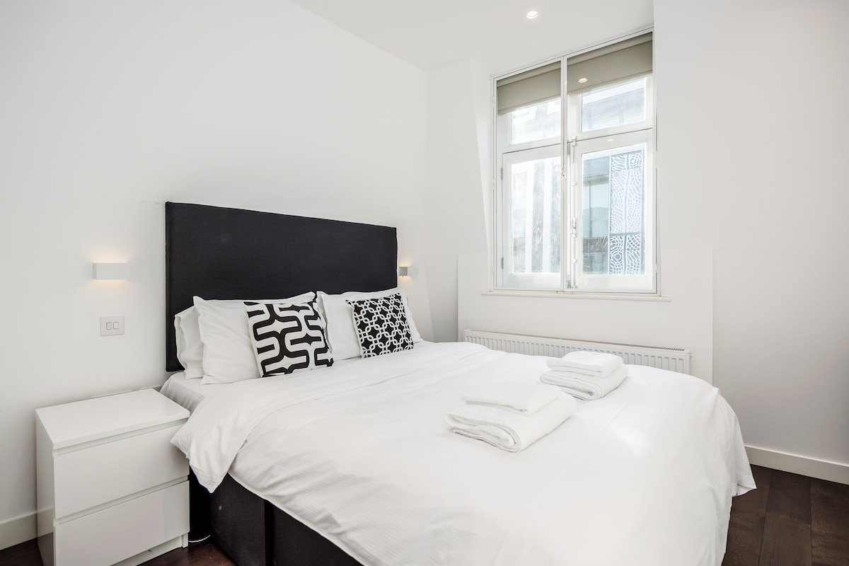 Mayfair gem gallery image 5