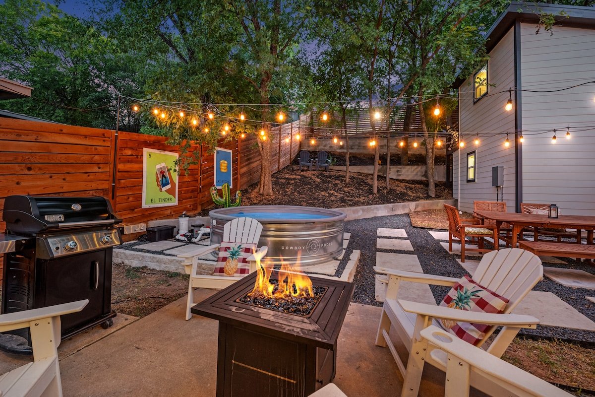 Up to 16- Main+Guest home+Gameroom+POOL+Yard+Grill gallery image 4