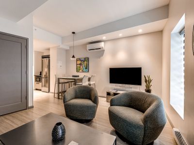 B02 | High Standing Apt. Near Old QC | 2 Bedrooms