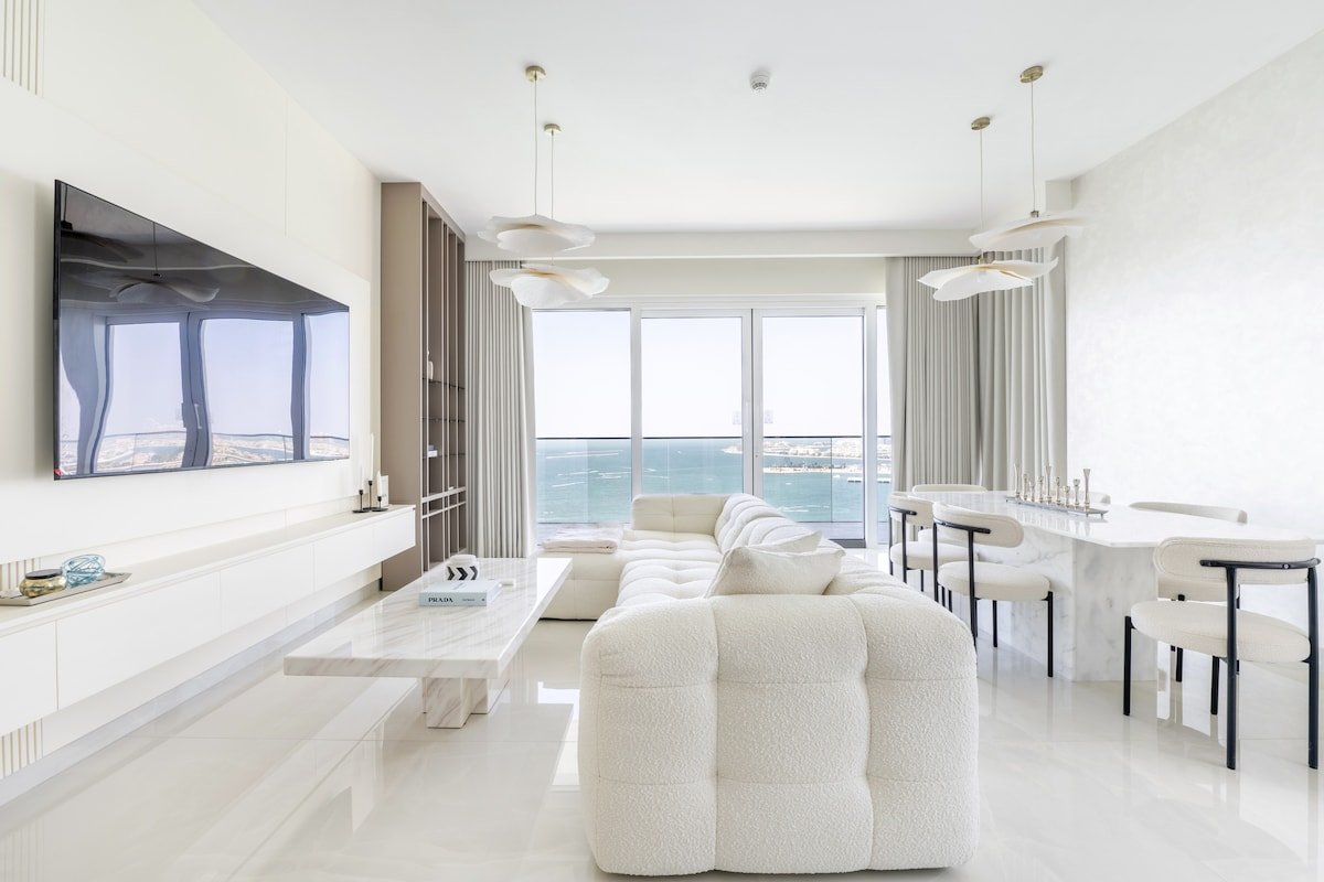 Luxury Coastal Escape: Bright 3BR Apt – La Vie JBR