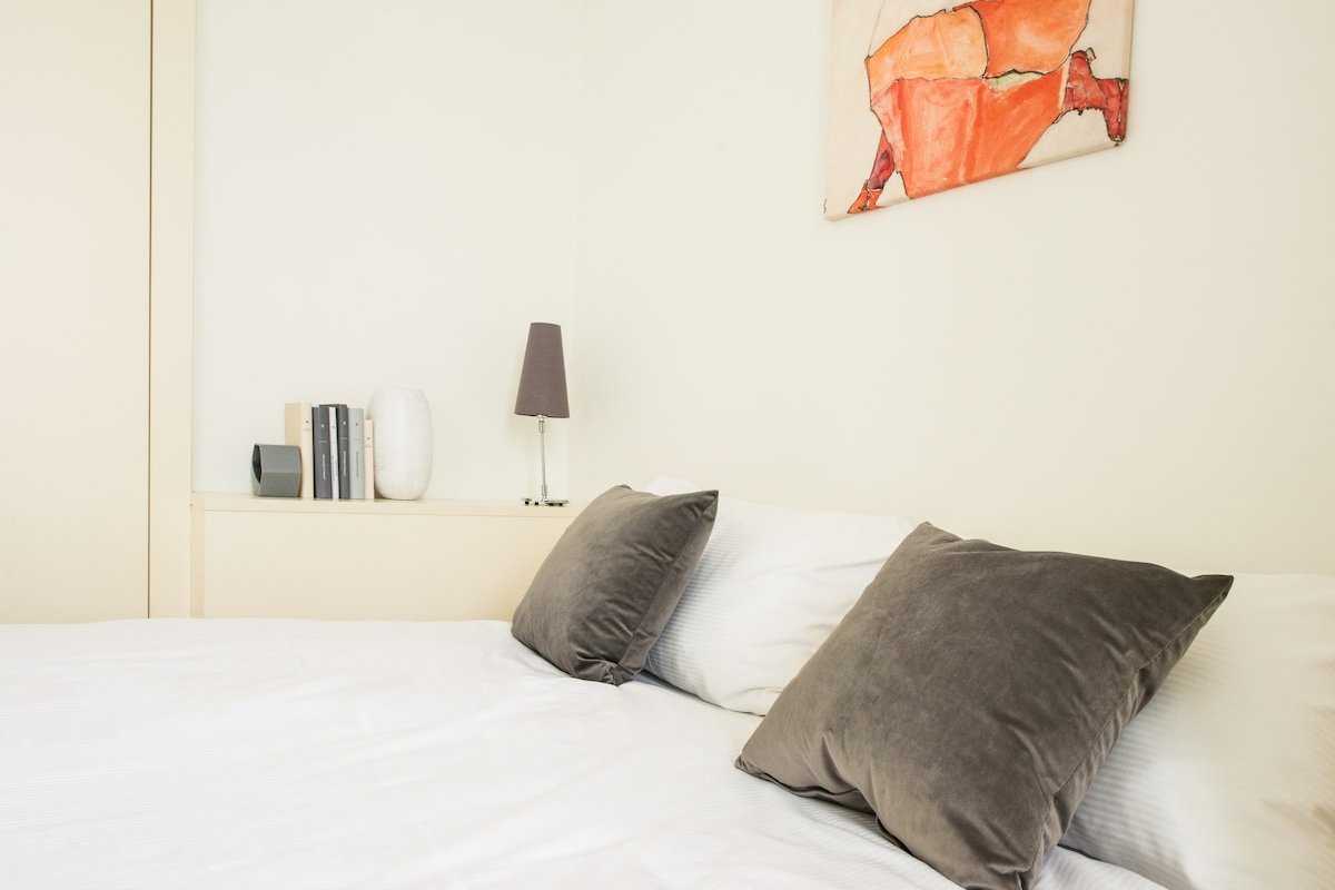 Apartment in the city center (Double/Triple) gallery image 4