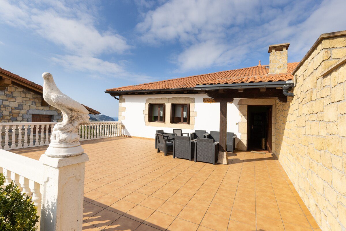 Etxe Nagusia Agroturismo compartir familia+amigos gallery image 3