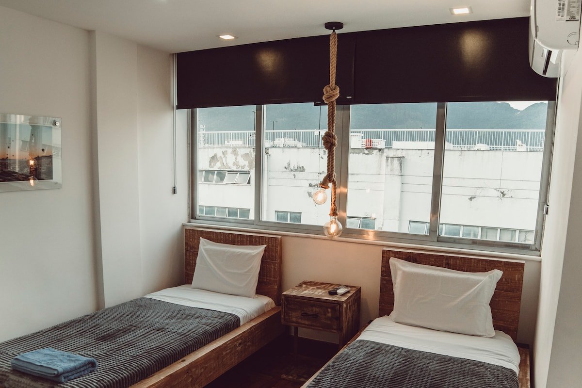 Leblon Boutique Ikonika 001 – 4 Bedrooms 8 Guests gallery image 5