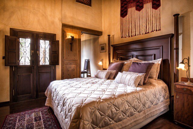 Lemuria Manor, Wine Dark Sea Villas gallery image 4