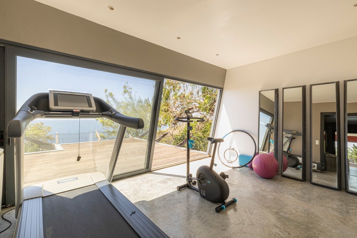 Carmim Villa by Cadenzalux gallery image 5