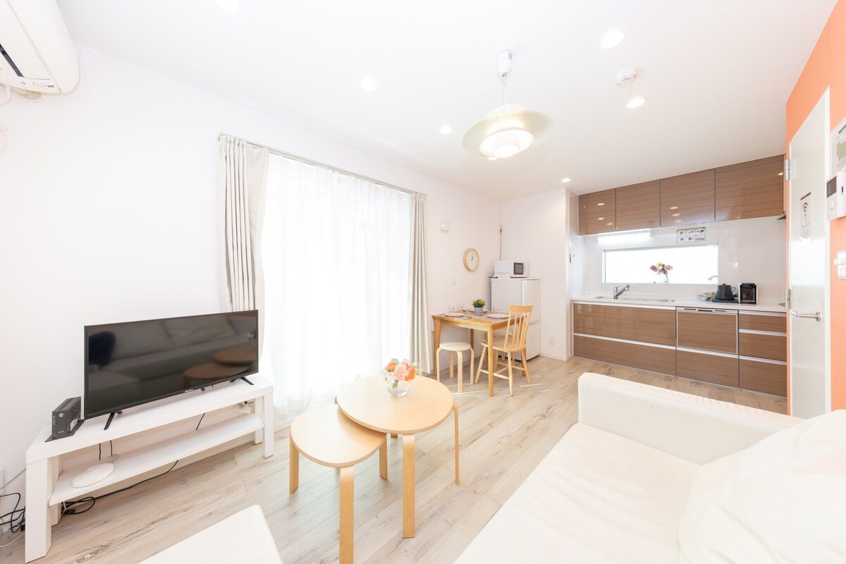 【中井2】新宿1駅5分/広々3LDK貸切/ベッド3台・2BDL/床暖房＆大型キッチン完備の快適ハウス gallery image 3