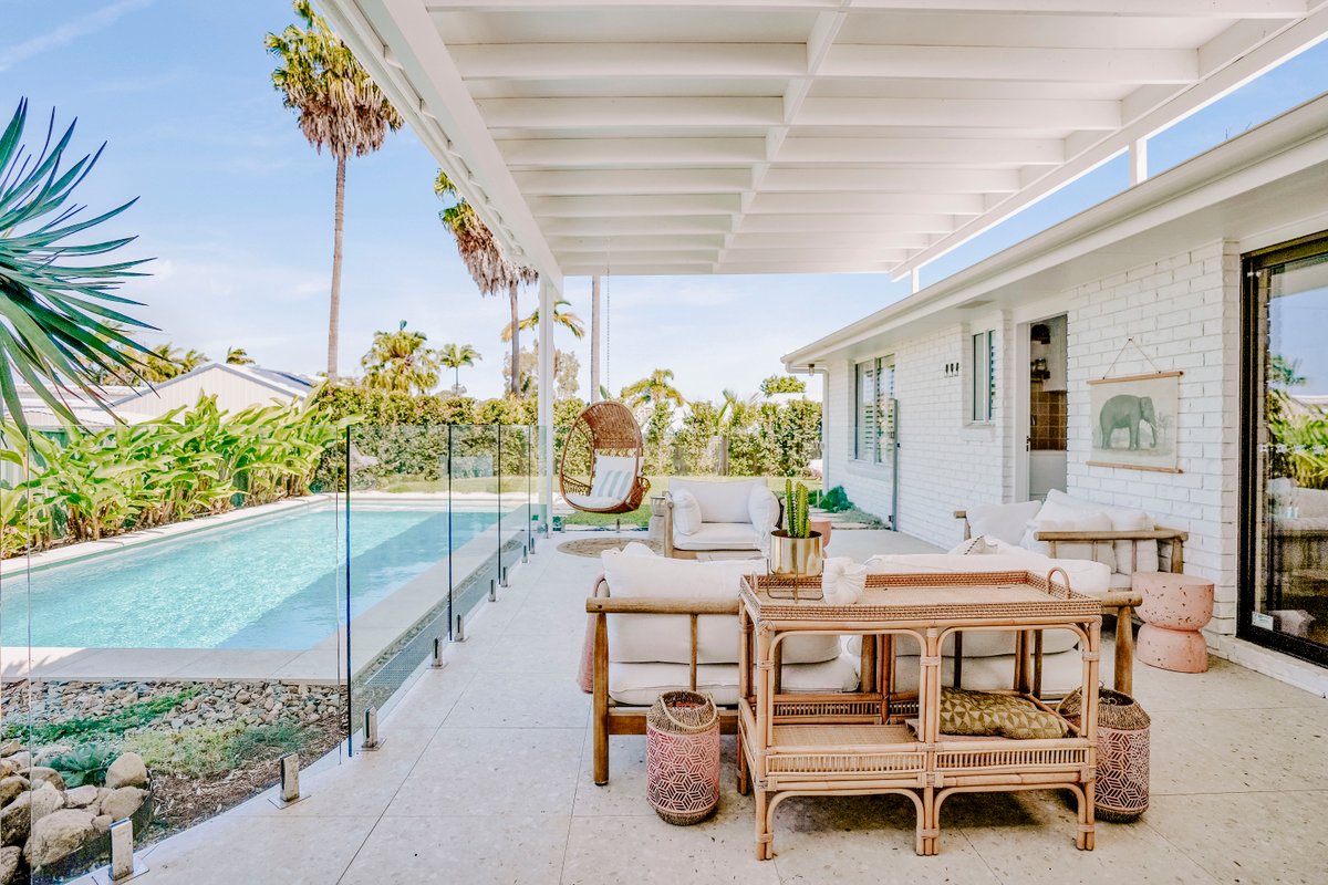 Palm Springs Magic In Mooloolaba