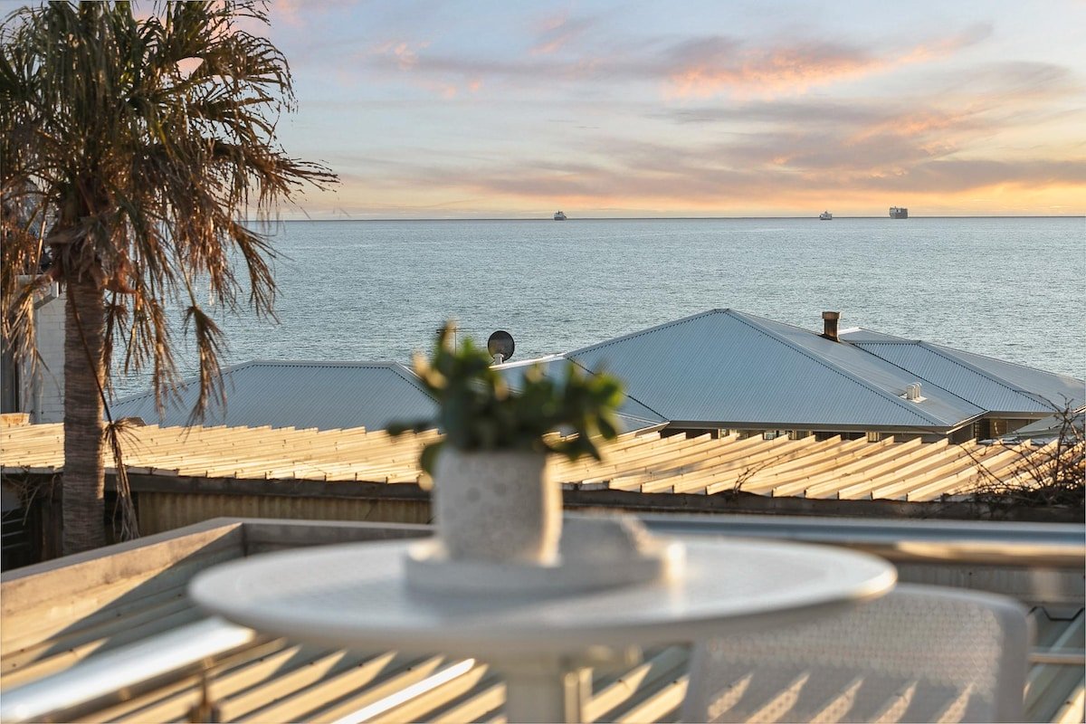 Nautilus Haus – coastal beauty gallery image 4