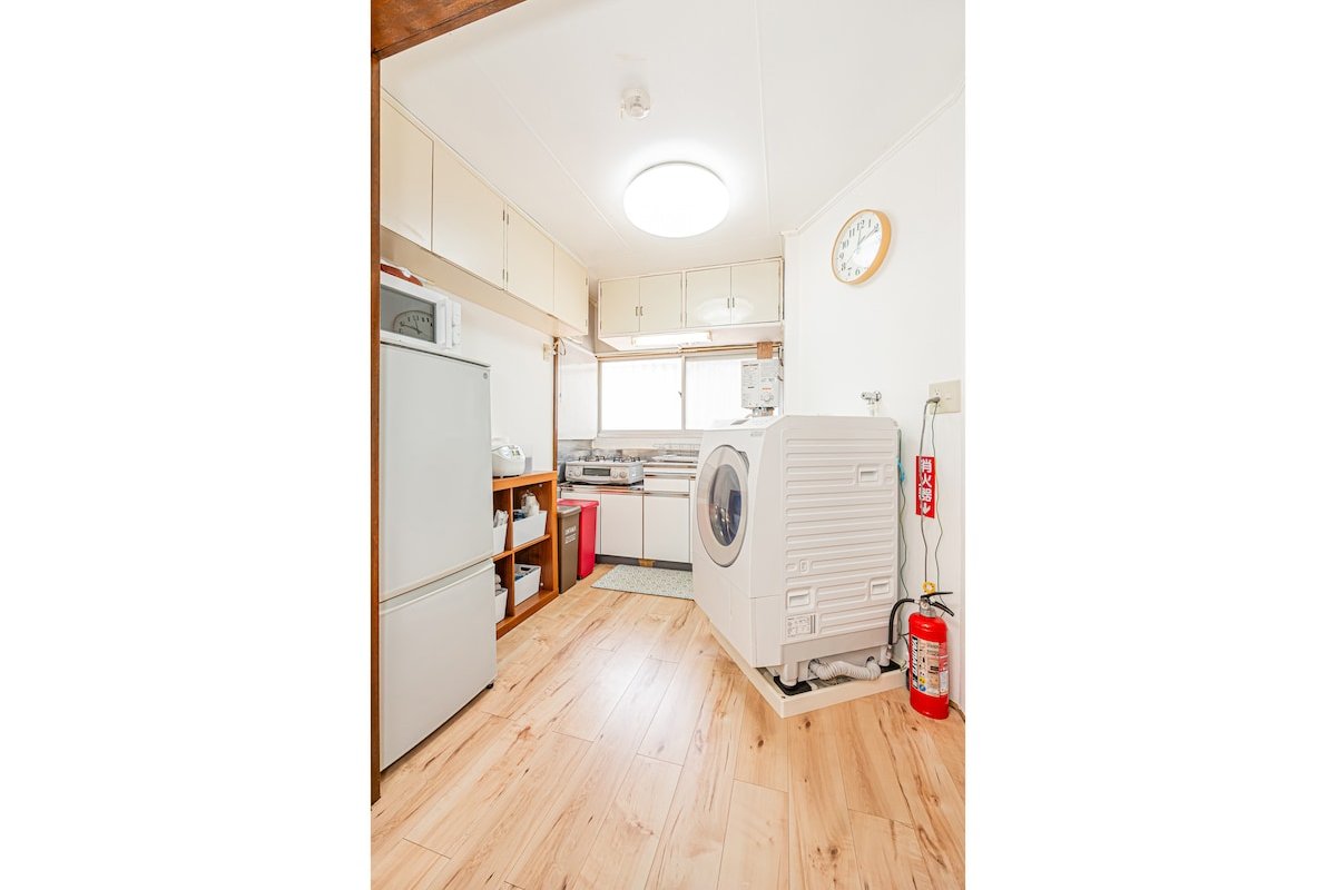 Shinjuku 4LDK House, 10min to Isetan gallery image 4