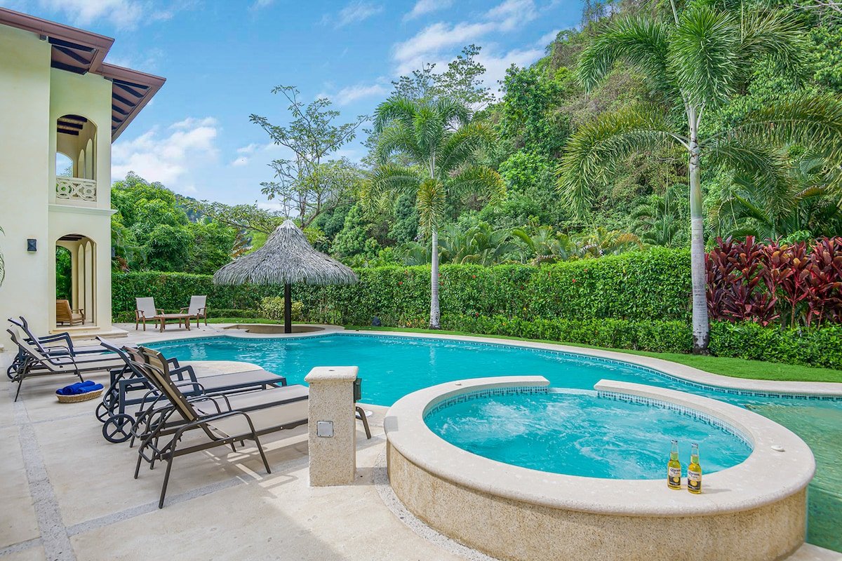 Casa Tropical gallery image 2