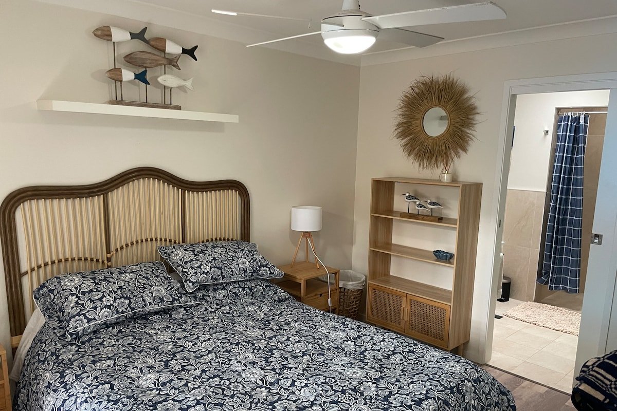 Little Plett gallery image 5