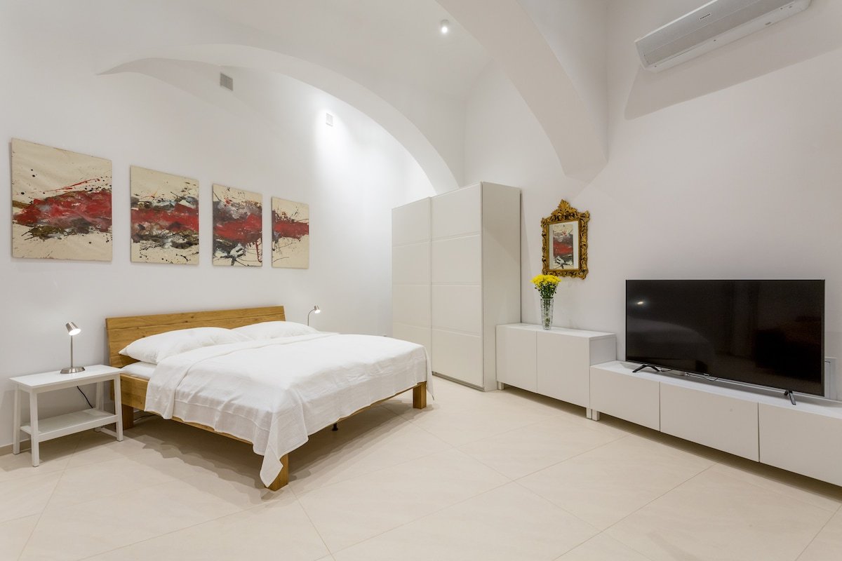 Two interconnected loft apartments Naschmarkt, TU gallery image 4