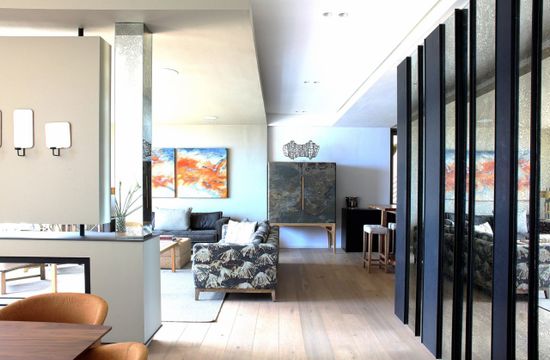 Photo 2 of Ravine Villa accommodation in Bantry Bay, Cape Town with 5 bedrooms and 4 bathrooms