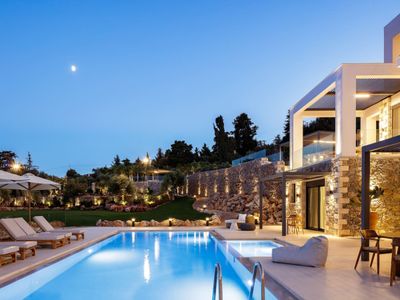 Agapanthus Ultimate Luxury Villa