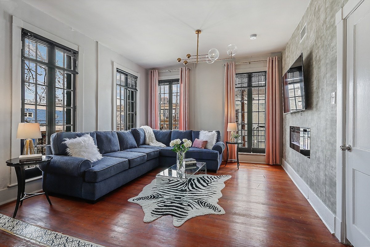 New Orleans 6BR Retreat: Cook, Play, Relax gallery image 2