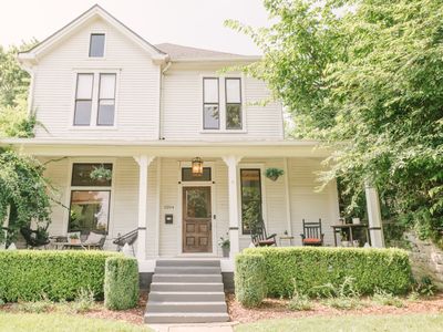 Historic Gem: 4 BR with POOL, walk to all hotspots