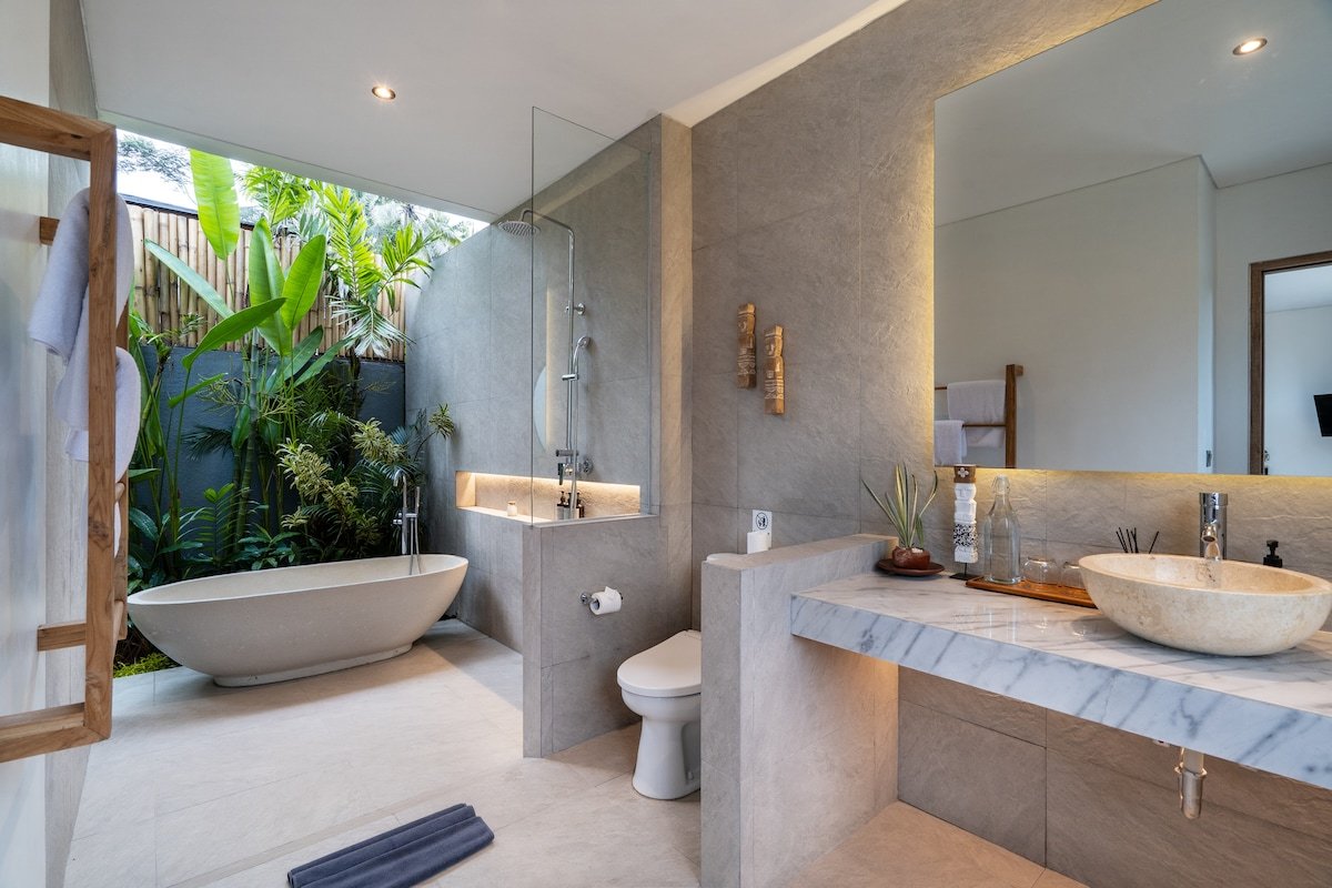 Villa Lannaland: 4BR Peaceful Stay W / Jungle View gallery image 4