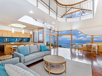 Nautica – Elevated Views of East Beach