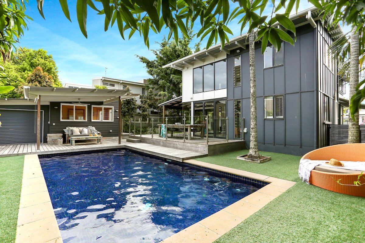 Blue Moon – Walk To Noosa River & Restaurants gallery image 2