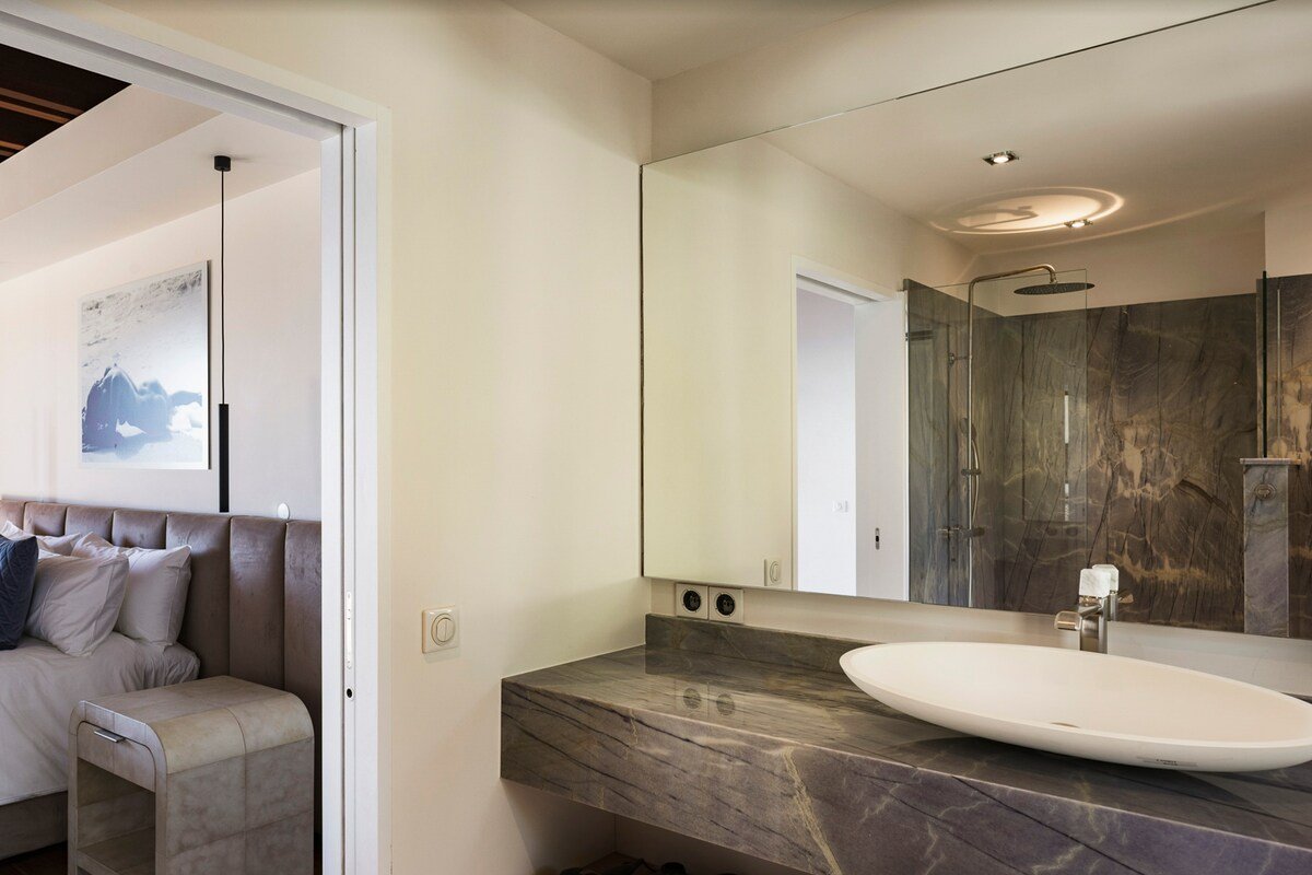 Dolce Vita gallery image 2