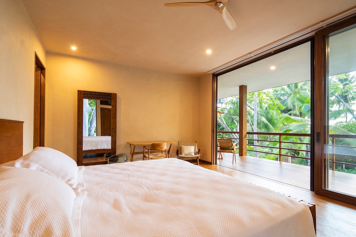 Wabi – Beachfront Luxury Villa at Rayo Verde gallery image 3