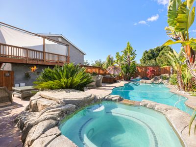 5BR | Salt Water Pool | Hot Tub | Fire Pit| BBQ