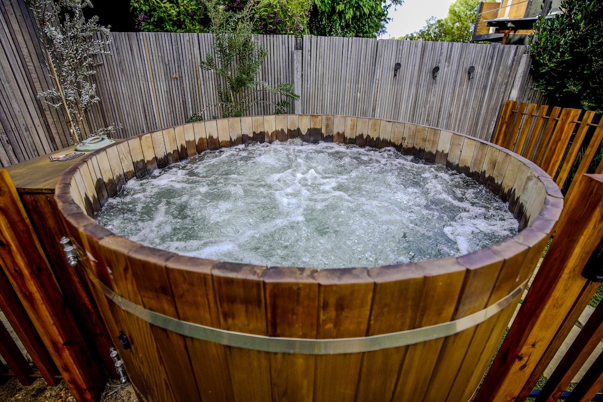 Beach House Escape gallery image 3