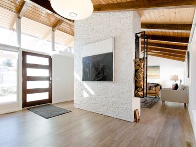 Hillcrest Manor-Mid Century Modern 1963 Art House