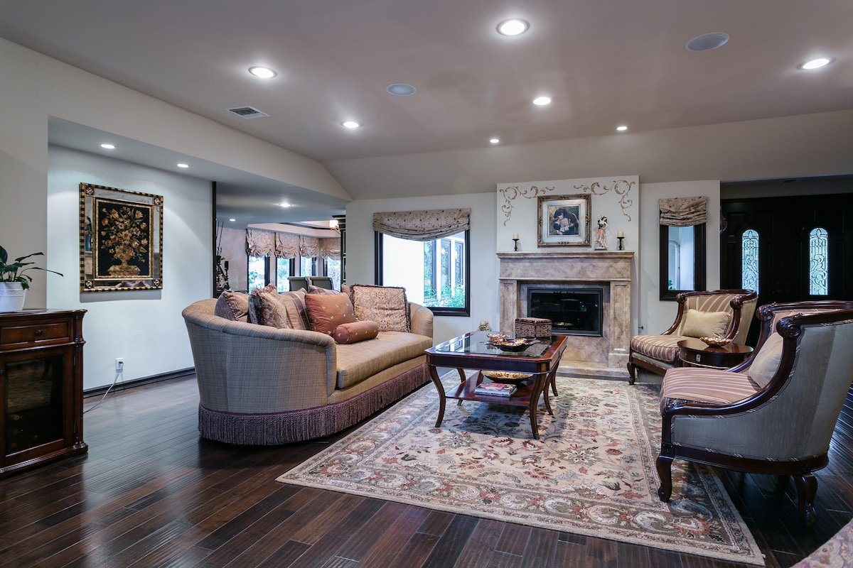 Luxury Resort Like Home gallery image 5