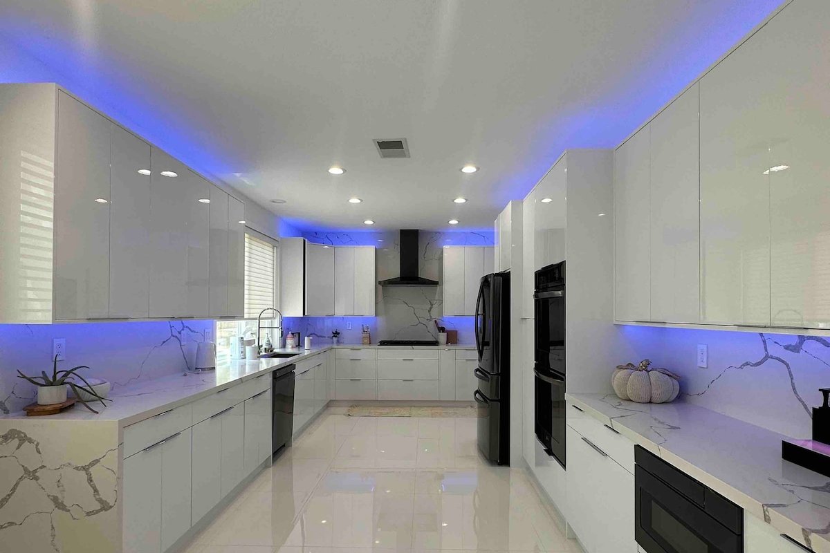 Santa Clarita Dream home gallery image 5