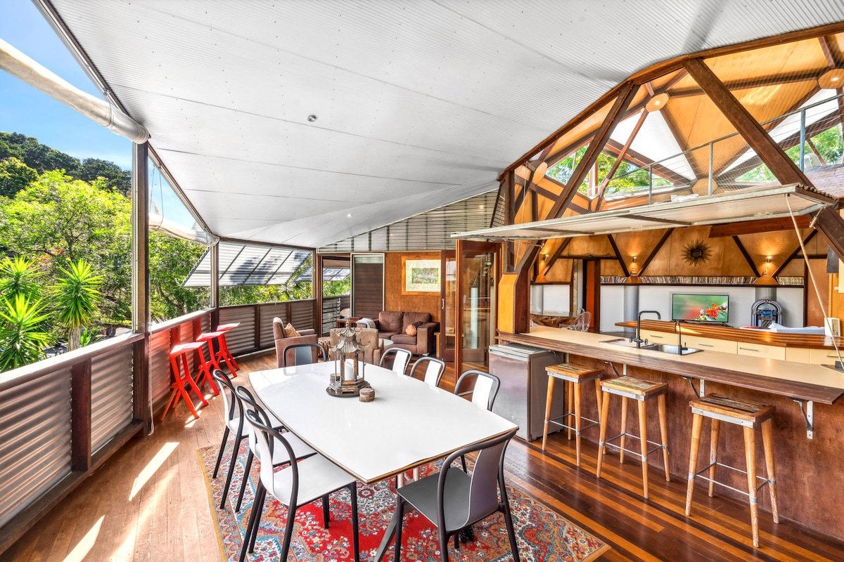 Dome House – Eco & Pet Friendly Treehouse gallery image 3