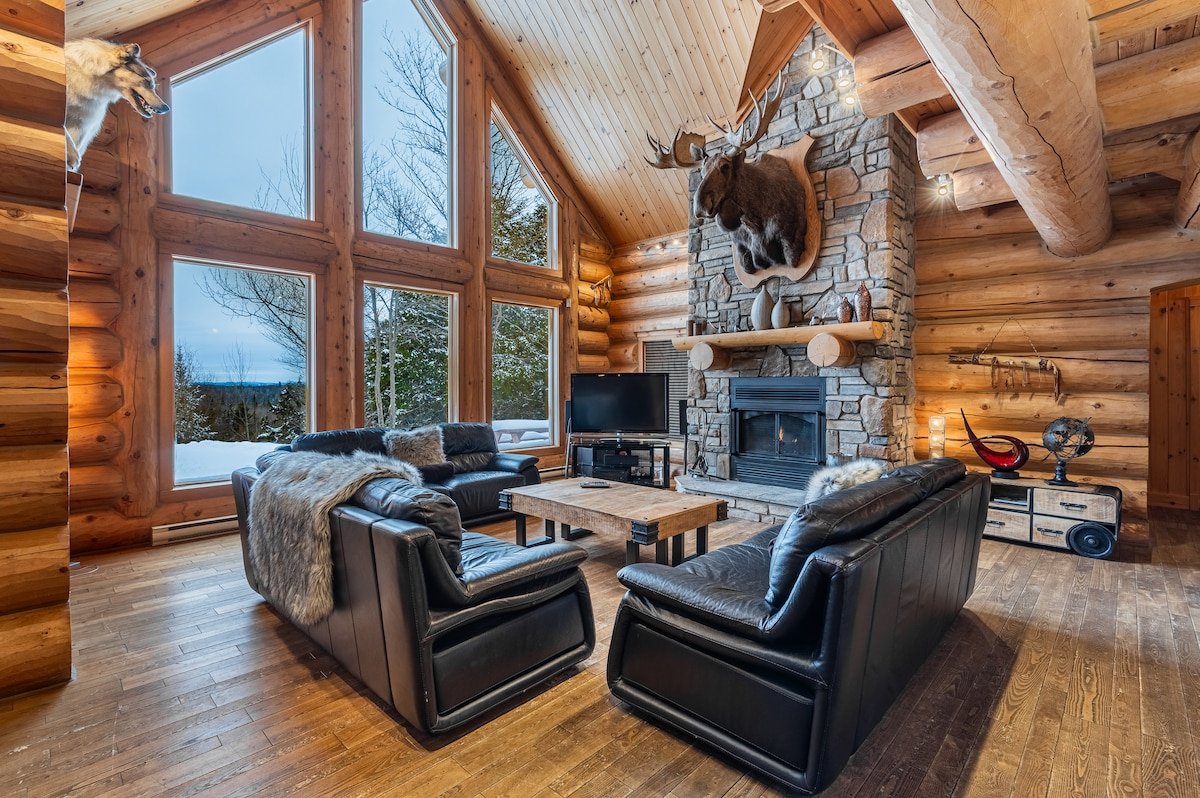 Fiddler Lake Resort – Moose 93