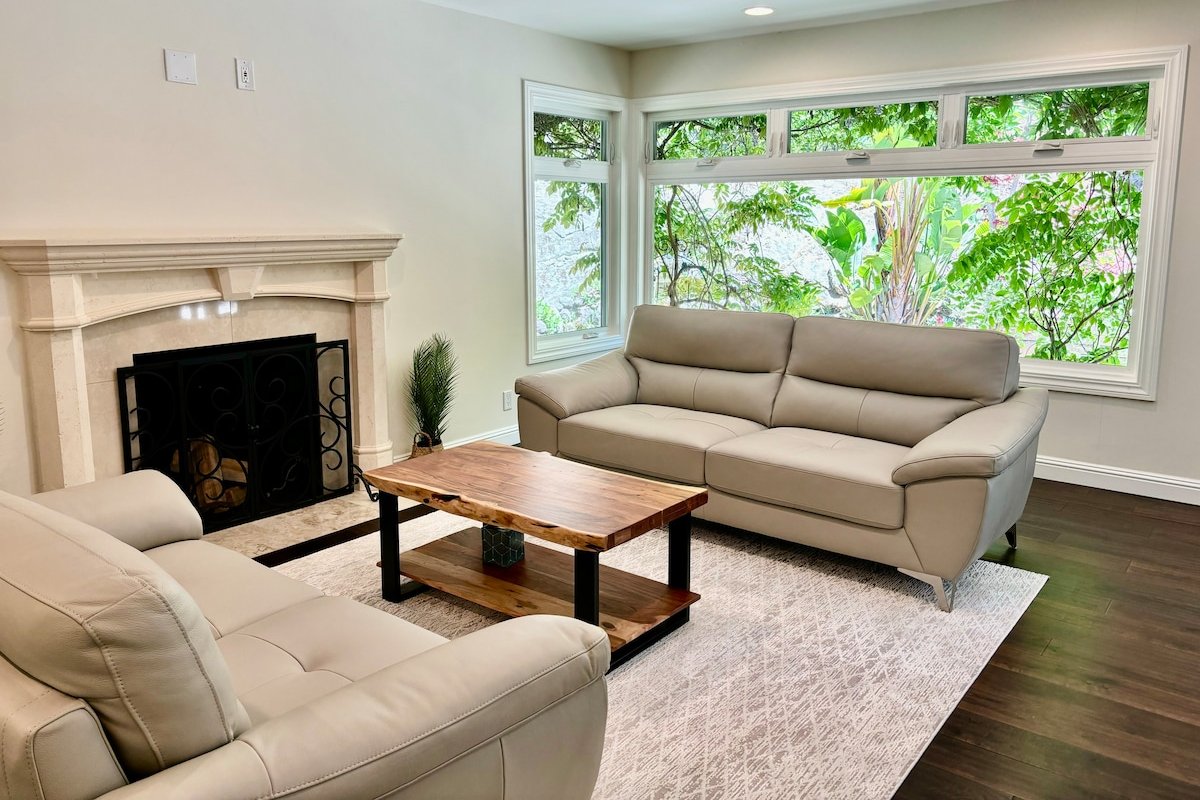 Holiday House in Sharon Park gallery image 2