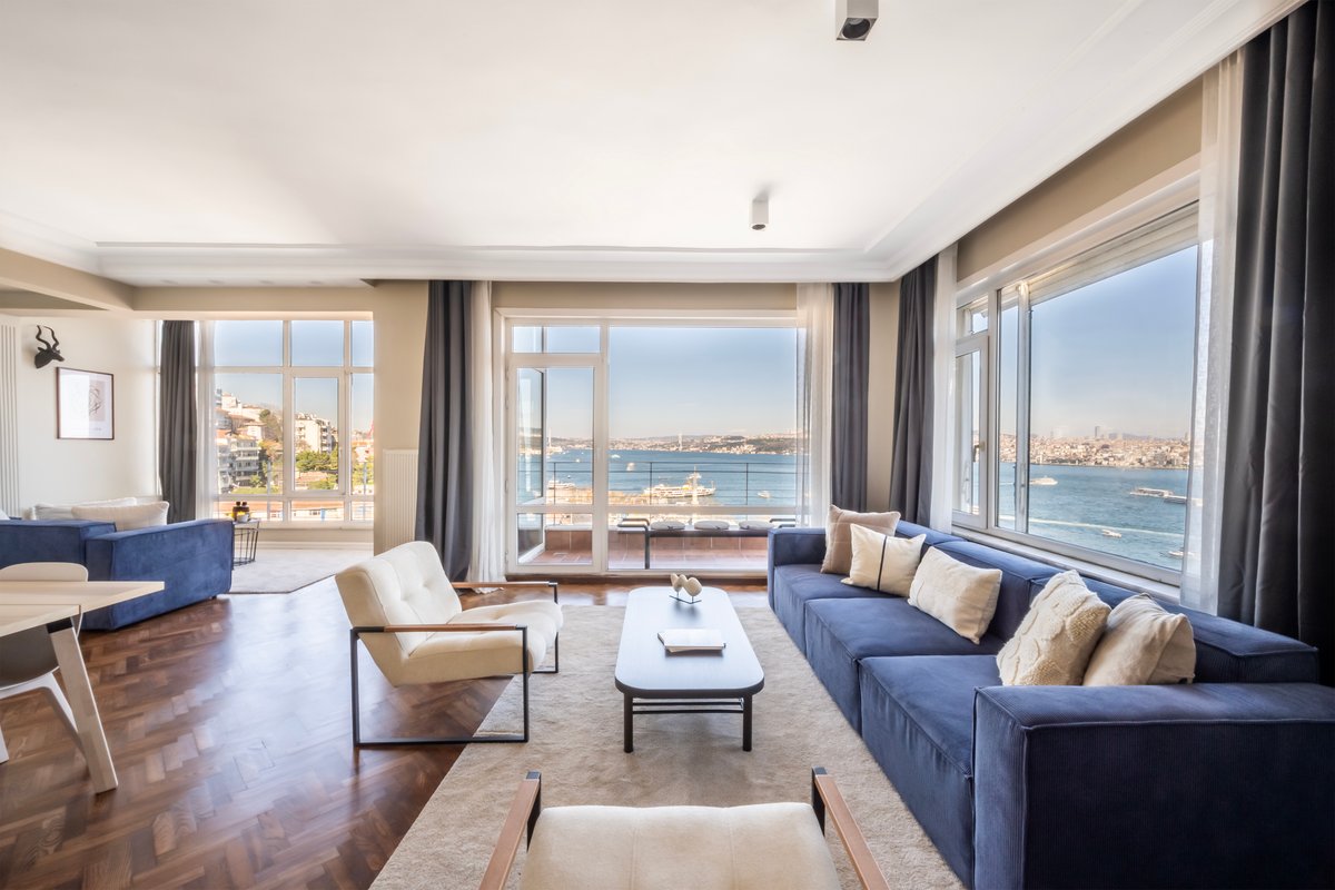 Stay Beyond The Bosphorus #2